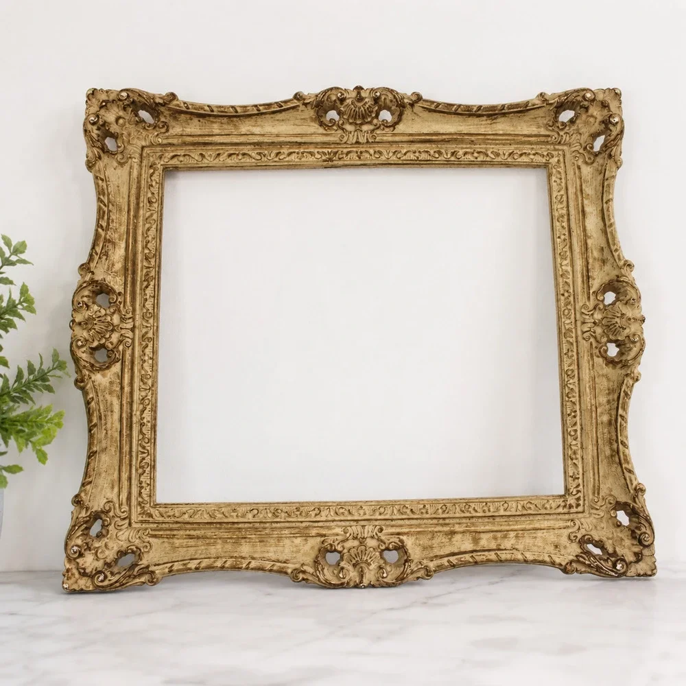 Vintage Ornate Rococo Style Composite Picture Frame Distressed Gold Finish 17x15